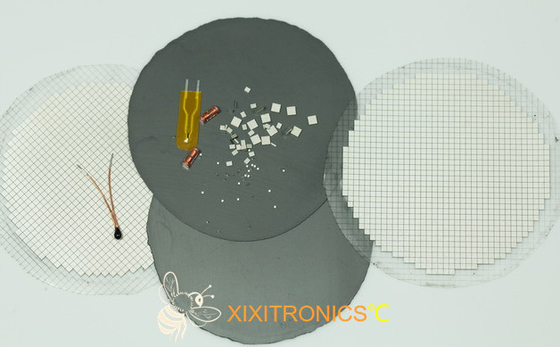 Microplaquetas do termistor da elevada precisão NTC com parâmetros diferentes em microplaquetas desencapadas dos tamanhos diferentes